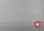 Standbild Vereinigten Staaten Marines Peleliu Palau Inseln, 1944, aus Sekunde 53 historischem Filmmaterial Videoclip 65675022954