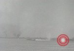 Standbild Vereinigten Staaten Marines Peleliu Palau Inseln, 1944, aus Sekunde 59 historischem Filmmaterial Videoclip 65675022954