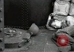 Standbild Vereinigten Staaten Marines Peleliu Palau Inseln, 1944, aus Sekunde 1 historischem Filmmaterial Videoclip 65675022955
