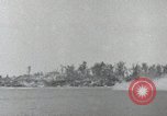 Standbild Vereinigten Staaten Marines Peleliu Palau Inseln, 1944, aus Sekunde 54 historischem Filmmaterial Videoclip 65675022955