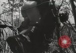 Standbild Vereinigten Staaten Marines Peleliu Palau Inseln, 1944, aus Sekunde 54 historischem Filmmaterial Videoclip 65675022957