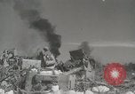 Standbild 5th Marine Division Peleliu Palau Inseln, 1944, aus Sekunde 6 historischem Filmmaterial Videoclip 65675022958