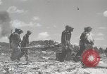 Standbild 5th Marine Division Peleliu Palau Inseln, 1944, aus Sekunde 20 historischem Filmmaterial Videoclip 65675022958