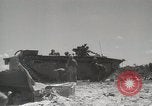 Standbild 5th Marine Division Peleliu Palau Inseln, 1944, aus Sekunde 26 historischem Filmmaterial Videoclip 65675022958