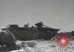 Standbild 5th Marine Division Peleliu Palau Inseln, 1944, aus Sekunde 27 historischem Filmmaterial Videoclip 65675022958