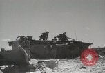Standbild 5th Marine Division Peleliu Palau Inseln, 1944, aus Sekunde 30 historischem Filmmaterial Videoclip 65675022958