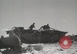Standbild 5th Marine Division Peleliu Palau Inseln, 1944, aus Sekunde 32 historischem Filmmaterial Videoclip 65675022958