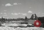Standbild 5th Marine Division Peleliu Palau Inseln, 1944, aus Sekunde 36 historischem Filmmaterial Videoclip 65675022958