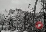 Standbild 5th Marine Division Peleliu Palau Inseln, 1944, aus Sekunde 4 historischem Filmmaterial Videoclip 65675022959