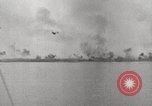 Standbild 5th Marine Division Peleliu Palau Inseln, 1944, aus Sekunde 42 historischem Filmmaterial Videoclip 65675022960