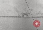 Standbild 5th Marine Division Peleliu Palau Inseln, 1944, aus Sekunde 57 historischem Filmmaterial Videoclip 65675022960