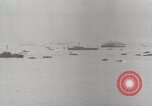 Standbild 5th Marine Division Peleliu Palau Inseln, 1944, aus Sekunde 25 historischem Filmmaterial Videoclip 65675022961