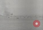 Standbild 5th Marine Division Peleliu Palau Inseln, 1944, aus Sekunde 34 historischem Filmmaterial Videoclip 65675022961