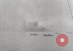 Standbild 5th Marine Division Peleliu Palau Inseln, 1944, aus Sekunde 47 historischem Filmmaterial Videoclip 65675022961