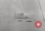 Standbild 5th Marine Division Peleliu Palau Inseln, 1944, aus Sekunde 52 historischem Filmmaterial Videoclip 65675022961