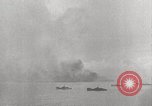 Standbild 5th Marine Division Peleliu Palau Inseln, 1944, aus Sekunde 59 historischem Filmmaterial Videoclip 65675022961