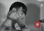 Standbild United States Marine Corps Peleliu Palau Inseln, 1944, aus Sekunde 6 historischem Filmmaterial Videoclip 65675022963