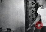 Standbild United States Marine Corps Peleliu Palau Inseln, 1944, aus Sekunde 8 historischem Filmmaterial Videoclip 65675022963