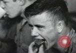 Standbild United States Marine Corps Peleliu Palau Inseln, 1944, aus Sekunde 13 historischem Filmmaterial Videoclip 65675022963