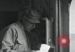 Standbild United States Marine Corps Peleliu Palau Inseln, 1944, aus Sekunde 22 historischem Filmmaterial Videoclip 65675022963