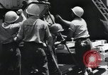 Standbild United States Marine Corps Peleliu Palau Inseln, 1944, aus Sekunde 37 historischem Filmmaterial Videoclip 65675022963