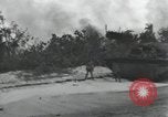 Standbild United States Marine Corps Peleliu Palau Inseln, 1944, aus Sekunde 33 historischem Filmmaterial Videoclip 65675022964