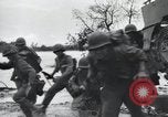 Standbild United States Marine Corps Peleliu Palau Inseln, 1944, aus Sekunde 39 historischem Filmmaterial Videoclip 65675022964