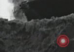 Standbild United States Marine Corps Peleliu Palau Inseln, 1944, aus Sekunde 55 historischem Filmmaterial Videoclip 65675022964