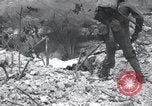 Standbild United States Marine Corps Peleliu Palau Inseln, 1944, aus Sekunde 4 historischem Filmmaterial Videoclip 65675022965