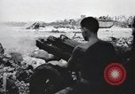 Standbild United States Marine Corps Peleliu Palau Inseln, 1944, aus Sekunde 14 historischem Filmmaterial Videoclip 65675022965