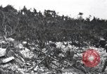 Standbild United States Marine Corps Peleliu Palau Inseln, 1944, aus Sekunde 24 historischem Filmmaterial Videoclip 65675022965