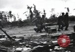 Standbild United States Marine Corps Peleliu Palau Inseln, 1944, aus Sekunde 44 historischem Filmmaterial Videoclip 65675022965