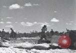 Standbild United States Marine Corps Peleliu Palau Inseln, 1944, aus Sekunde 46 historischem Filmmaterial Videoclip 65675022965