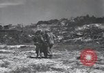 Standbild United States Marine Corps Peleliu Palau Inseln, 1944, aus Sekunde 47 historischem Filmmaterial Videoclip 65675022965