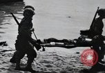 Standbild United States Marine Corps Peleliu Palau Inseln, 1944, aus Sekunde 59 historischem Filmmaterial Videoclip 65675022965