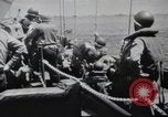 Standbild 81 Army Division Peleliu Palau Inseln, 1944, aus Sekunde 3 historischem Filmmaterial Videoclip 65675022966