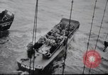 Standbild 81 Army Division Peleliu Palau Inseln, 1944, aus Sekunde 11 historischem Filmmaterial Videoclip 65675022966