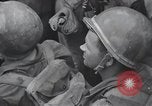 Standbild 81 Army Division Peleliu Palau Inseln, 1944, aus Sekunde 18 historischem Filmmaterial Videoclip 65675022966