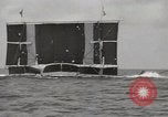 Image Destroyer d'escorte Frament USS (DE-677) Les exercices de tir United States USA, 1944, de la seconde 60 séquences d'archives historiques vidéo 65675022983