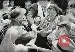 Image des résidants de l'île de Terre-Neuve Saint Johns Terre-Neuve, 1948, de la seconde 58 séquences d'archives historiques vidéo 65675023018