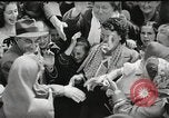 Image des résidants de l'île de Terre-Neuve Saint Johns Terre-Neuve, 1948, de la seconde 59 séquences d'archives historiques vidéo 65675023018