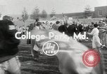 Standbild College Football Spiel College Park Maryland USA, 1953, aus Sekunde 6 historischem Filmmaterial Videoclip 65675023024