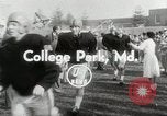 Standbild College Football Spiel College Park Maryland USA, 1953, aus Sekunde 7 historischem Filmmaterial Videoclip 65675023024
