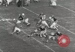 Standbild College Football Spiel College Park Maryland USA, 1953, aus Sekunde 28 historischem Filmmaterial Videoclip 65675023024