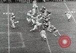Standbild College Football Spiel College Park Maryland USA, 1953, aus Sekunde 59 historischem Filmmaterial Videoclip 65675023024