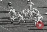 Standbild College Football Madison Wisconsin USA, 1953, aus Sekunde 6 historischem Filmmaterial Videoclip 65675023025