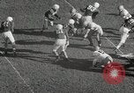 Standbild College Football Madison Wisconsin USA, 1953, aus Sekunde 22 historischem Filmmaterial Videoclip 65675023025