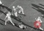 Standbild College Football Madison Wisconsin USA, 1953, aus Sekunde 51 historischem Filmmaterial Videoclip 65675023025