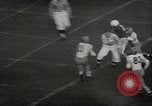 Standbild College Football Madison Wisconsin USA, 1953, aus Sekunde 57 historischem Filmmaterial Videoclip 65675023025