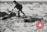 Standbild begraben Federals verstorben Ojinaga Mexiko, 1913, aus Sekunde 17 historischem Filmmaterial Videoclip 65675023034